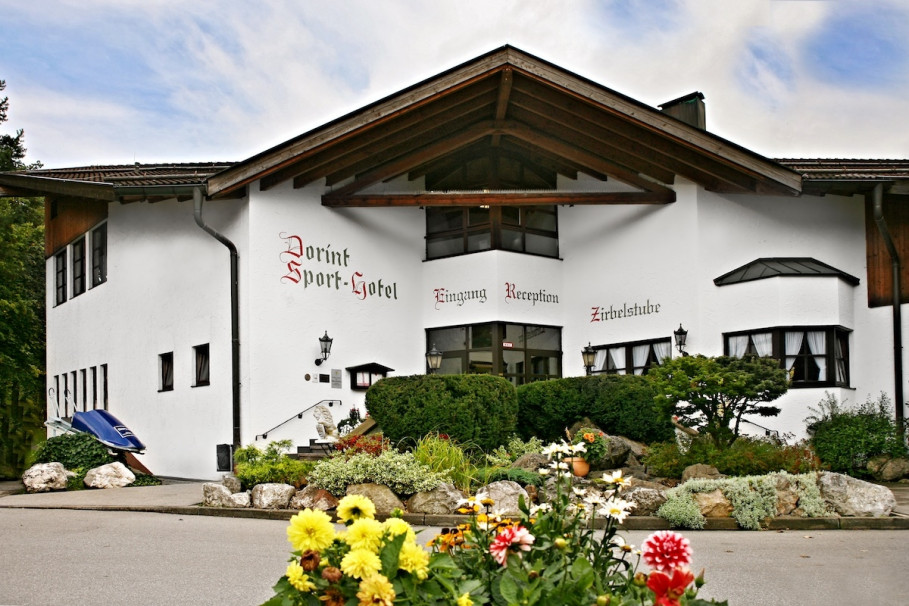 Dorint Sporthotel - Urlaub am Fuße der Zugspitze