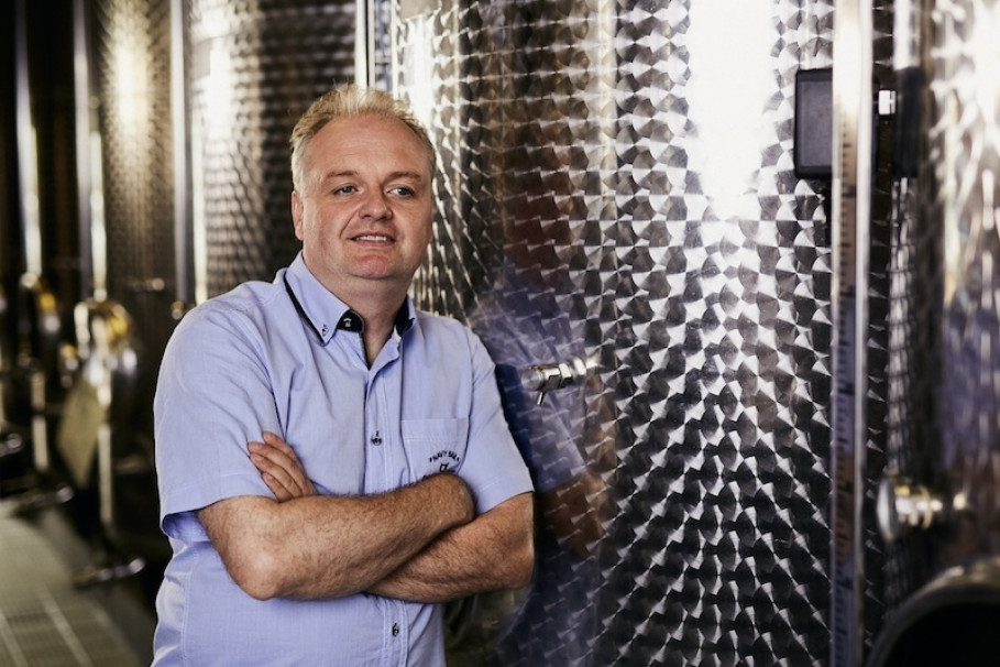 Gregor Zimmermann vom Weingut Königswingert setzt seit vielen Jahren erfolgreich die GRANDER-Wasserbelebung ein. Wasser und Wein - eine gute Symbiose...